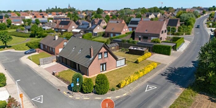 Maison 5 pièces à Memlinglaan, Moorslede, à vendre