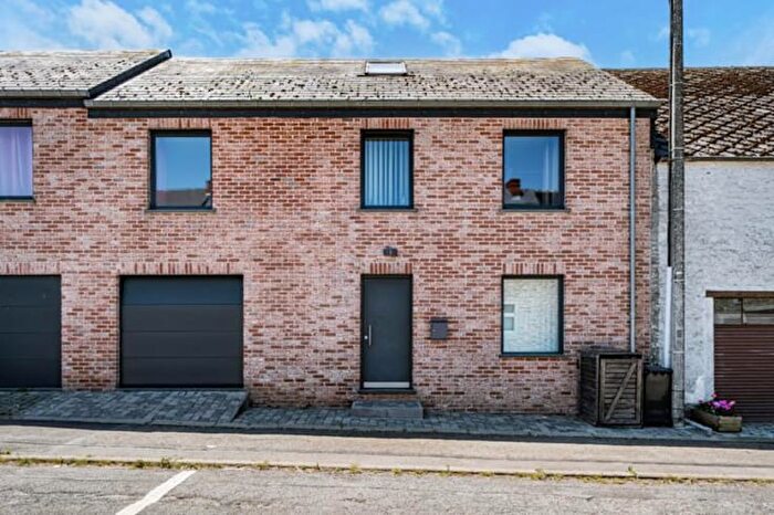 Rue de Neuville A, Senzeilles - Maison 4 pièces à vendre