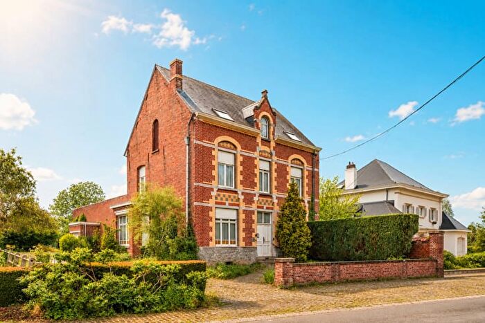Maison 4 pièces à Rue de Frasnes, Ellezelles, à vendre