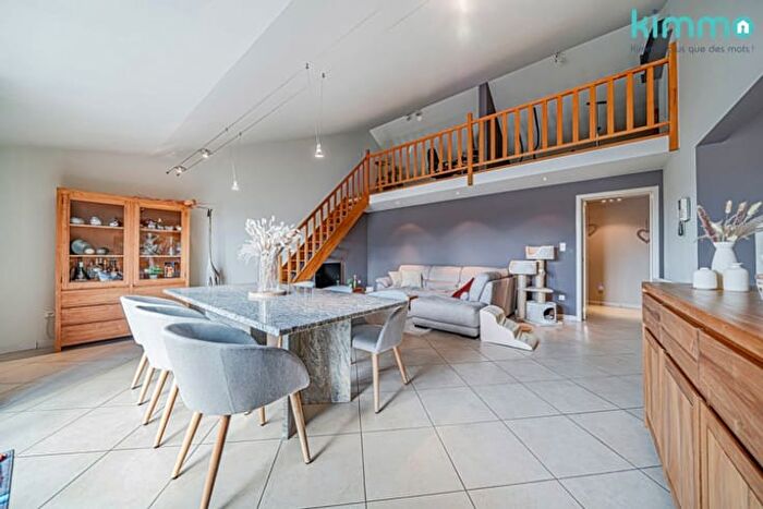 Rue Olivier Gille, Châtelet - Appartement 2 pièces à vendre