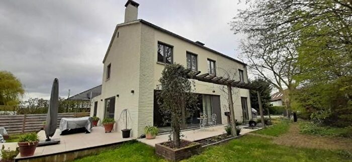 Maison 4 pièces à vendre - Rue Pont de Pierre, Dergneau