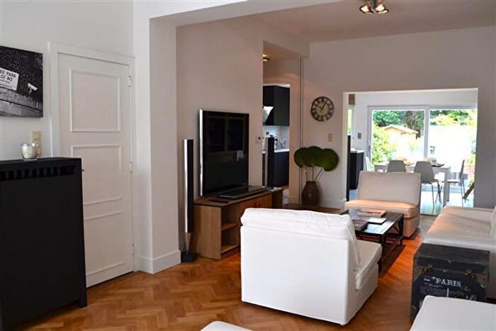 Maison 3 pièces à vendre à Koningin Astridlaan Avenue Reine Astrid, Kraainem