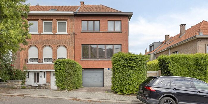 Rozenstraat, SintPietersLeeuw : Maison 4 pièces à vendre