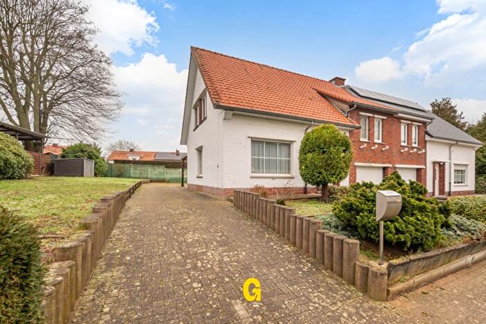 Maison 1 pièce à vendre à Guido Gezellelaan, BilzenHoeselt