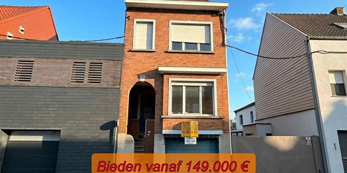 Maison 4 pièces à vendre à Menenstraat, Wevelgem