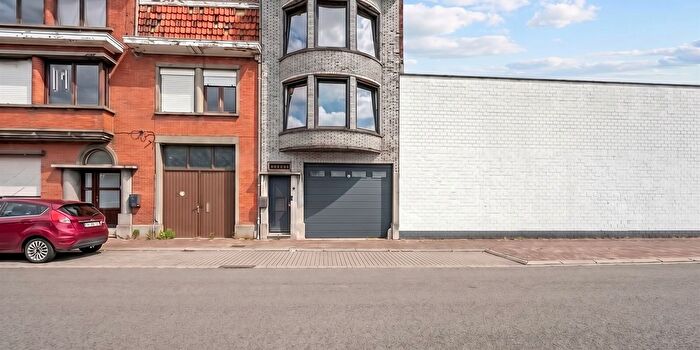 Maison 4 pièces à vendre à Leopoldplein, Menen