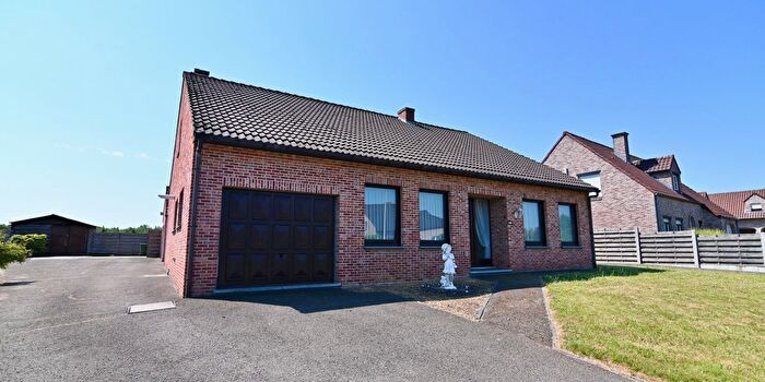 Maison 3 pièces à vendre - Leemstraat, Nieuwerkerken
