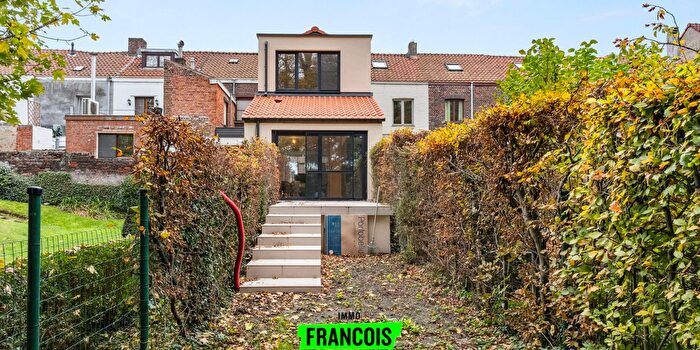 Peterseliestraat, Brugge : Maison 2 pièces à vendre