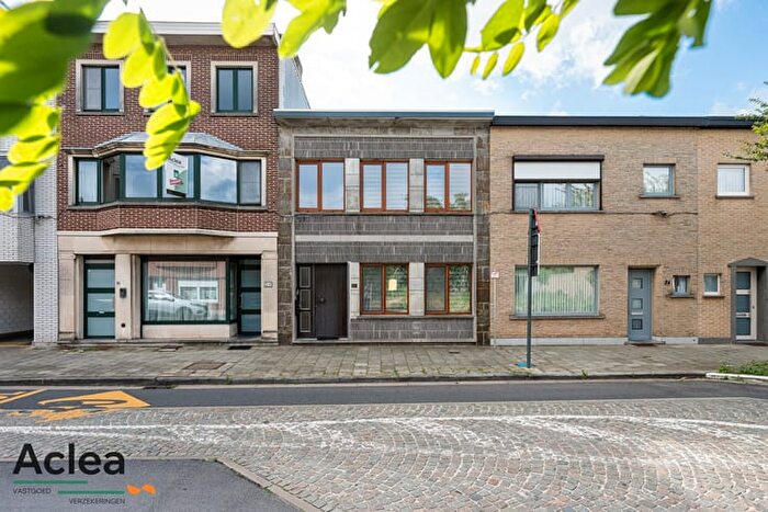 Eikelstraat, Eeklo : Maison 12 pièces à vendre