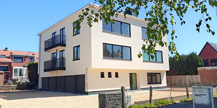 Appartement 2 pièces à Theofiel Lybaertstraat, SintAmandsberg, à vendre