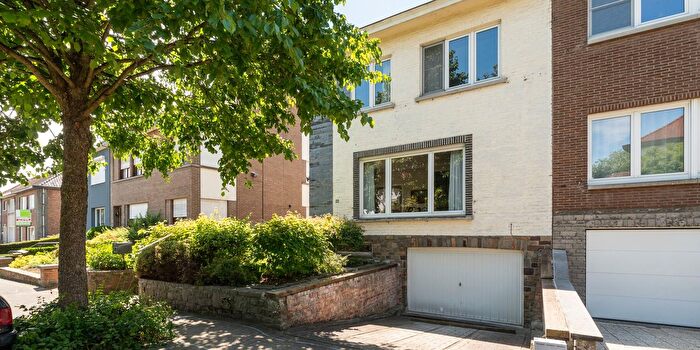Jean Dambrestraat, SintPietersLeeuw : Maison 4 pièces à vendre