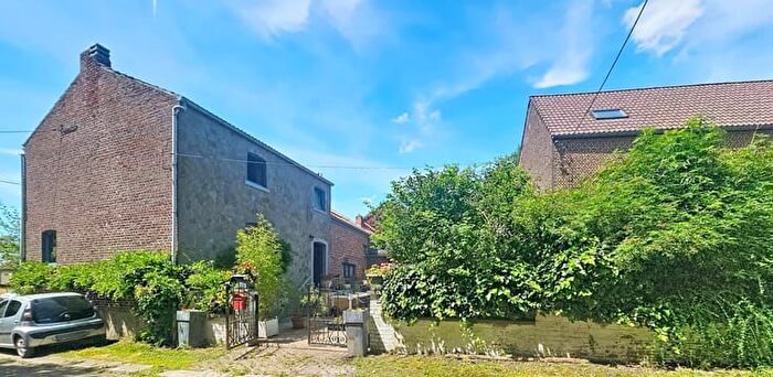 Maison 11 pièces à RUE DE LA GOHALE, Hannut, à vendre