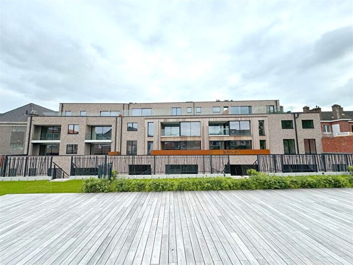 Appartement 2 pièces à Leie, J, à louer