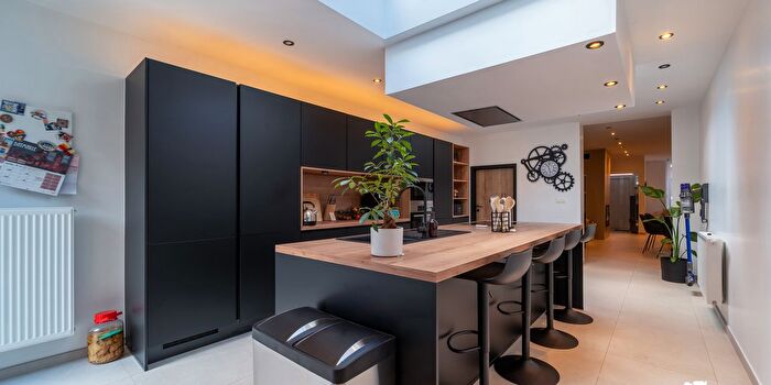 Maison 4 pièces à vendre - Rue Vaniche, Grâceberleur