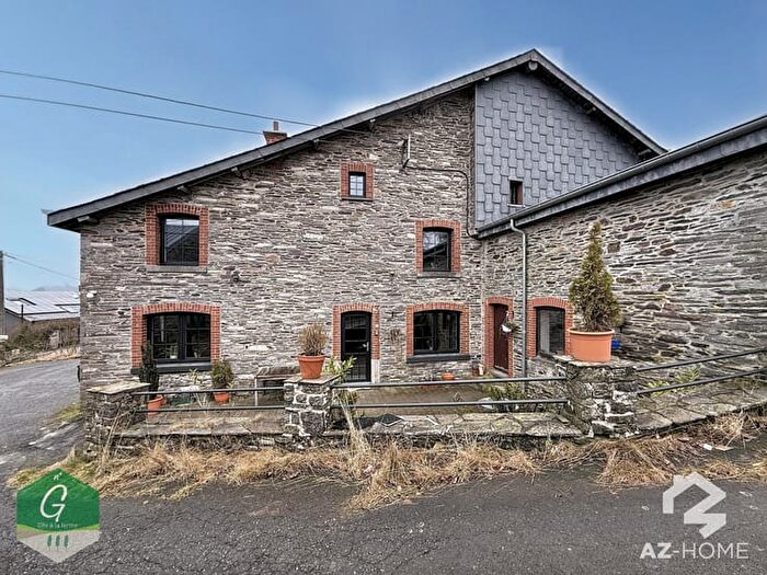 Regné, A : Maison 2 pièces à vendre