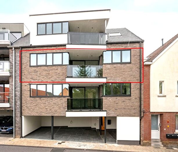 Appartement 3 pièces à STEENWEG OP MERCHTEM, WEMMEL, à louer