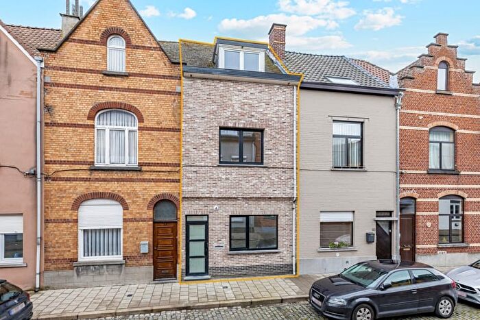 Maison 3 pièces à vendre à Katoenstraat, AALST