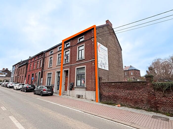 Maison 6 pièces à vendre - Chaussée de Châtelet, Lodelinsart