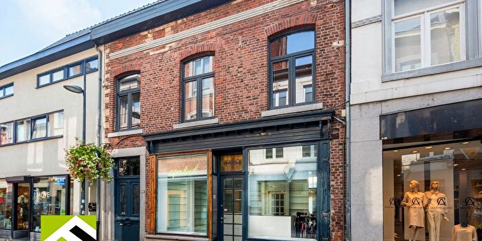 Maison 3 pièces à SintTruiderstraat, Tongeren, à vendre