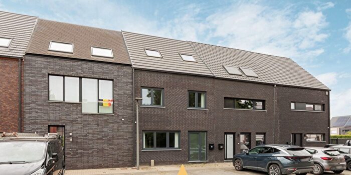 Maison 4 pièces à vendre à Zwijndrecht, OostVlaanderen