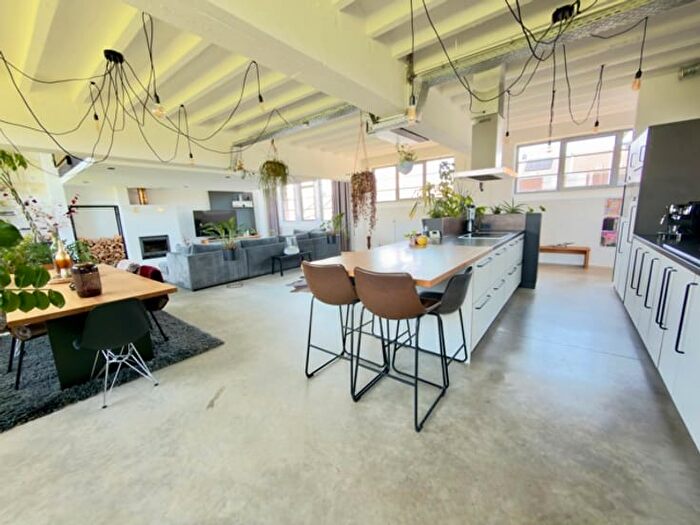 Rue mitoyenne, D - Appartement 10 pièces à vendre