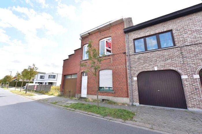 Maison 2 pièces à vendre à Martelarenstraat, Peutie