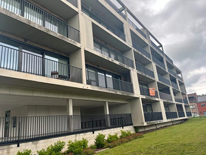 Dullaert, Eeklo - Appartement 9 pièces à louer