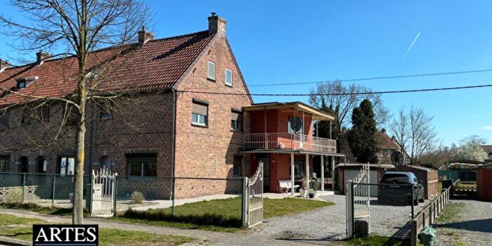 Maison 3 pièces à Buitenlaan, Genk, à vendre