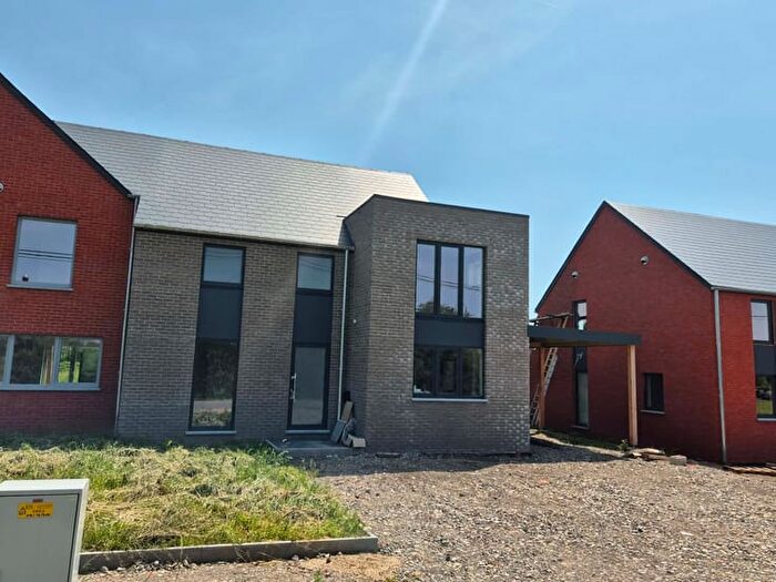 Rue Du Bâty, FosseslaVille - Maison 3 pièces à vendre