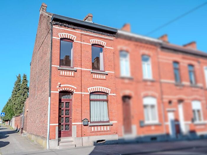 Maison 3 pièces à Rue Grimard, Charleroi, à vendre