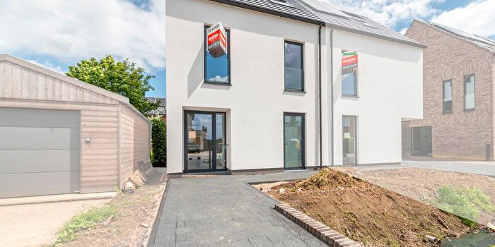 Maison 4 pièces à vendre à Donkerstraat A, Reet
