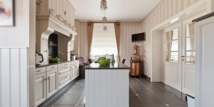 Maison 3 pièces à vendre à Neremsplein, Nerem