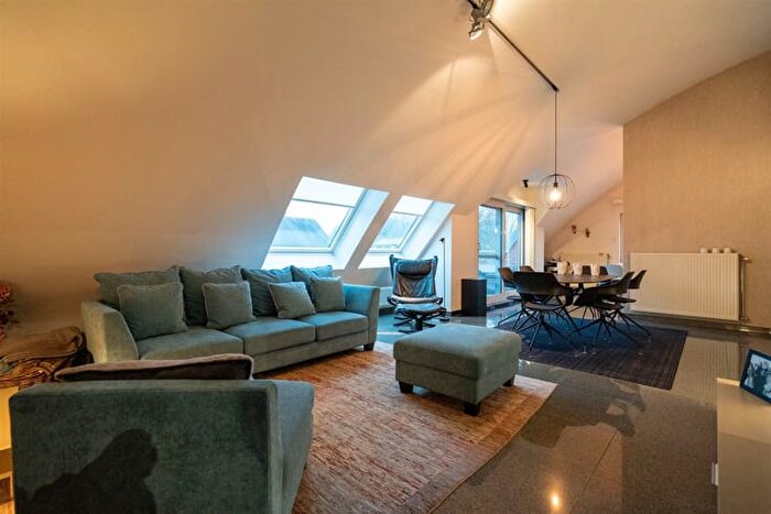 Houten Schoen, SintNiklaas : Appartement 2 pièces à louer