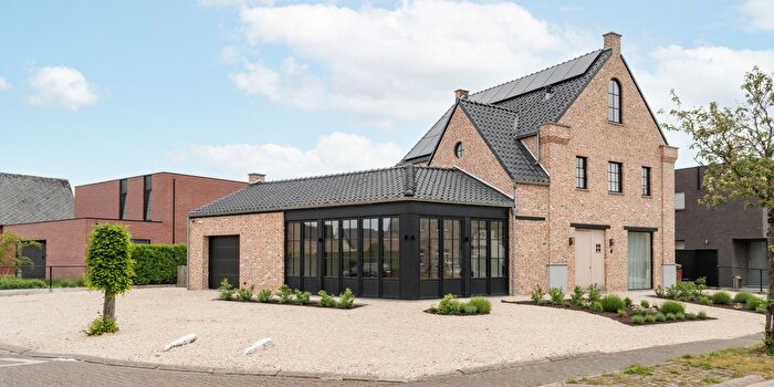 Enneven, Lommel : Maison 3 pièces à vendre