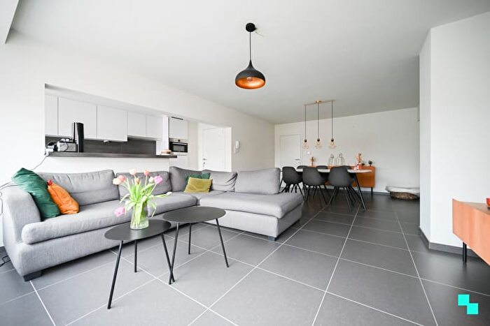Appartement 13 pièces à Roeselaarsestraat, Izegem, à vendre