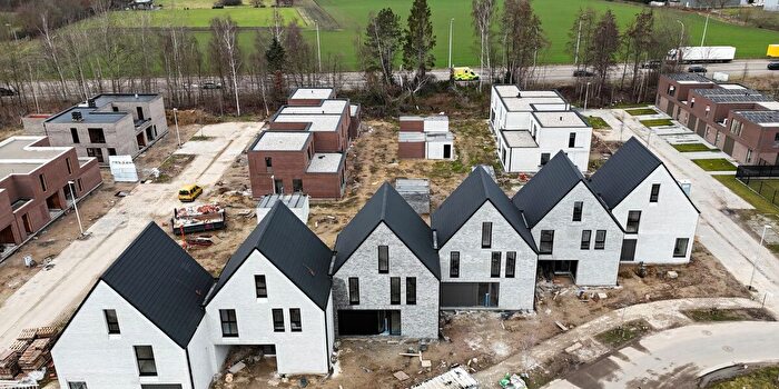 Maison 4 pièces à Mariekestraat, HerkdeStad, à vendre