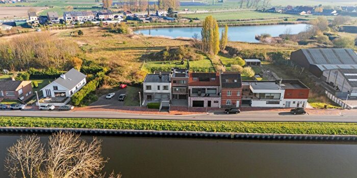 Maison 4 pièces à Ijzer, Nieuwpoort, à vendre
