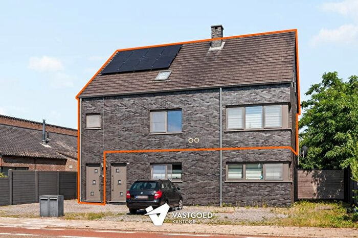 Appartement 4 pièces à Lommelsesteenweg, Leopoldsburg, à vendre
