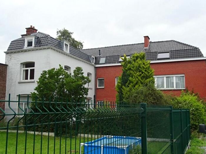 Maison 3 pièces à Rue SaintEleuthère, Tournai, à vendre