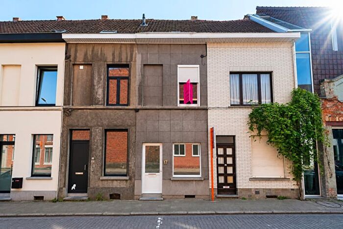 Maison 11 pièces à Proosdijstraat, Kortrijk, à vendre