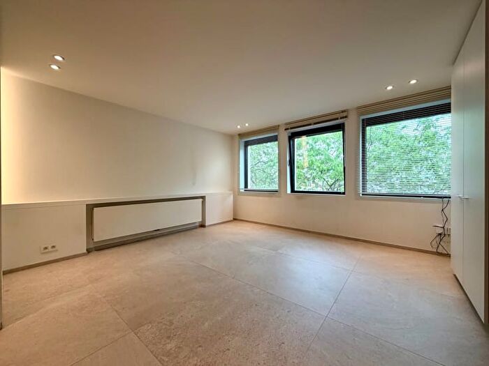 Grote Markt, Kortrijk : Appartement 6 pièces à louer