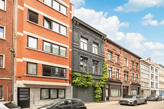 SalmSalmstraat, ANTWERPEN : Maison 3 pièces à vendre
