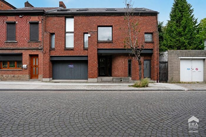 Rue des Piges, MonceauSurSambre : Maison 5 pièces à vendre