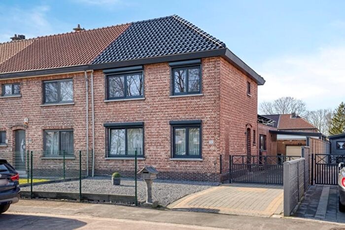 Maison 4 pièces à vendre à Koning Albertstraat, GENK