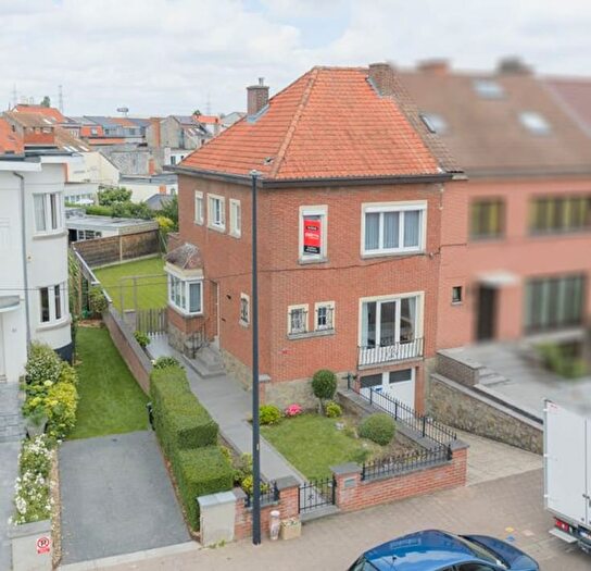 René de Renessestraat, SintPietersLeeuw - Maison 4 pièces à vendre