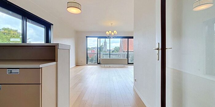 Appartement 2 pièces à Plumerlaan A, Ieper, à vendre