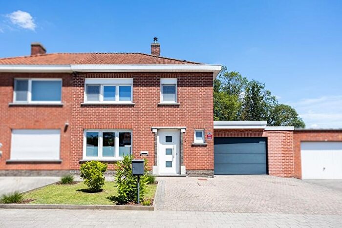 Maison 2 pièces à vendre à Olmenlaan, Otegem