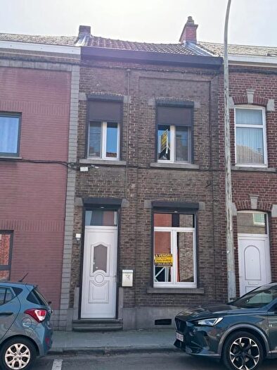 Rue de Bascoup, Manage : Maison 2 pièces à vendre