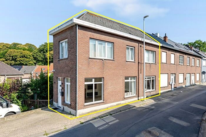 Maison 3 pièces à Kapellestraat, WETTEREN, à vendre