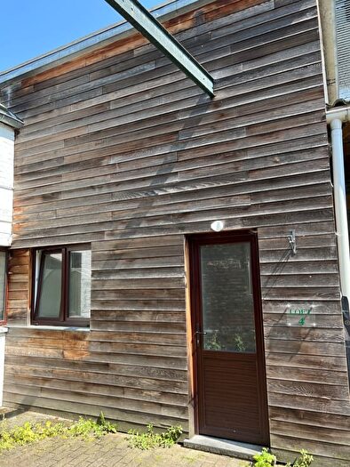 Chaussée De Louvain, Wavre : Appartement à louer